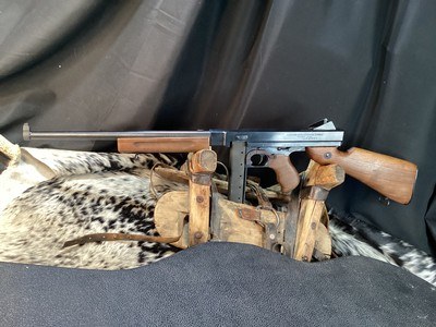 Thompson Auto Ordnance Semi Sub Gun, Cased W/Extra Barrel, 45 acp. Trades Welcome - Image 12 of 17