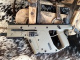 Kriss Vector Gen 2.1,.45 acp Semi Auto Pistol, Glock Mags, As New Condition , Trades Welcome - Image 1 of 8