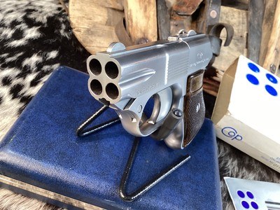 COP .357 4 Shot Derringer , .357 Magnum. Unfired Condition W/Box, Gorgeous. Trades Welcome. - Image 10 of 24