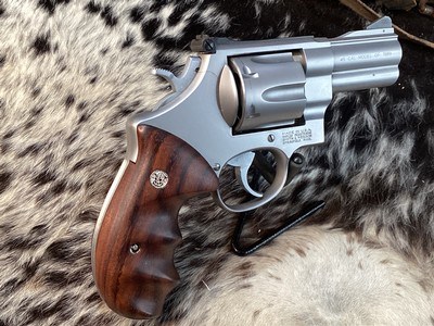 Smith & Wesson 625-3 Model of 1989, Double Action Revolver. 45 ACP, 3” Full Heavy Lug Barrel, Finger Groove Grips, Excellent Cond. Trades Welcome - Image 19 of 19