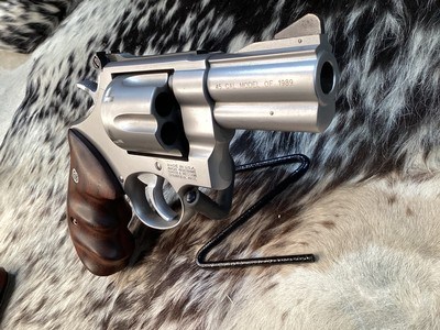 Smith & Wesson 625-3 Model of 1989, Double Action Revolver. 45 ACP, 3” Full Heavy Lug Barrel, Finger Groove Grips, Excellent Cond. Trades Welcome - Image 17 of 19