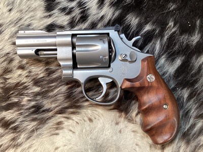 Smith & Wesson 625-3 Model of 1989, Double Action Revolver. 45 ACP, 3” Full Heavy Lug Barrel, Finger Groove Grips, Excellent Cond. Trades Welcome - Image 9 of 19