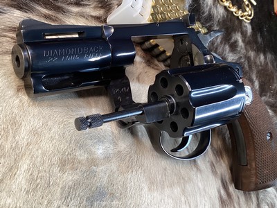 Scarce 1968 Mfg. Colt Diamondback 2.5” DA Revolver, .22LR W/ Box. Trades Welcome - Image 14 of 25