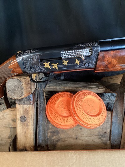 Super Pigeon Grade Winchester SuperX Model1, Serial Number 15, Factory Gold Inlay Engraved, W/Box, Gorgeous& Rare. Trades Welcome - Image 4 of 25