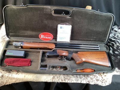 Perazzi MT-6 O/U Shotgun, Selectable Trigger, Screw In Chokes, Excellent, Cased. Trades Welcome - Image 7 of 20