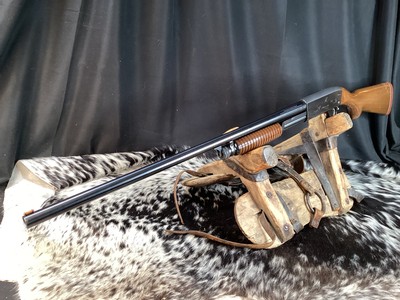 1956 Ithaca Featherweight Model 37, As New Condition, Bottom Eject, Great for Lefties, Trades Welcome - Image 3 of 11