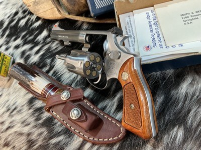 First Year Gun, 1983 Smith & Wesson model 651 Stainless .22 Magnum “J” Frame Target Revolver, 4”, Boxed. Trades Welcome. - Image 6 of 23