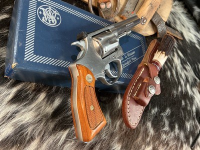 First Year Gun, 1983 Smith & Wesson model 651 Stainless .22 Magnum “J” Frame Target Revolver, 4”, Boxed. Trades Welcome. - Image 20 of 23