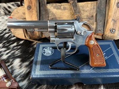 First Year Gun, 1983 Smith & Wesson model 651 Stainless .22 Magnum “J” Frame Target Revolver, 4”, Boxed. Trades Welcome. - Image 8 of 23