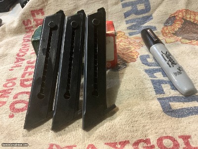 High standard 22 cal 10 round magazine.100,101,102,103,104,supermatic citation