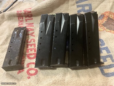 Ruger p85 9mm magazine flat metal early base