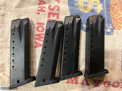 Ruger sr 40 15 round magazines