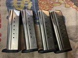 Smith & Wesson sw9 sw9ve magazine 16 round - 2 of 2