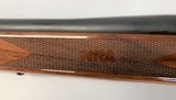 Weatherby Mark V 300 Weatherby Magnum NRA Commemorative Edition - 8 of 9