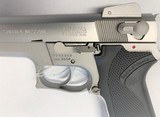 Smith and Wesson model 5906 9 MM pistol - 4 of 7