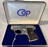 COP (Compact Off-Duty Police) 38/357 magnum derringer with box. - 1 of 5