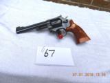 Smith and wesson Model 19-5 357 Mag revolver - 1 of 4
