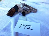 Ruger SP101 357 Double Action. Engraved - 5 of 5
