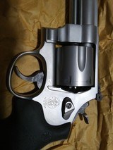Smith and Wesson Model 625-6 Model of 1989 - 3 of 10