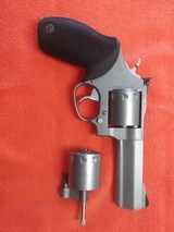 TAURUS 992 22/22 MAG 4 " NEW - 4 of 10