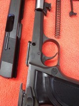 BROWNING HI-POWER 9mm - 5 of 12