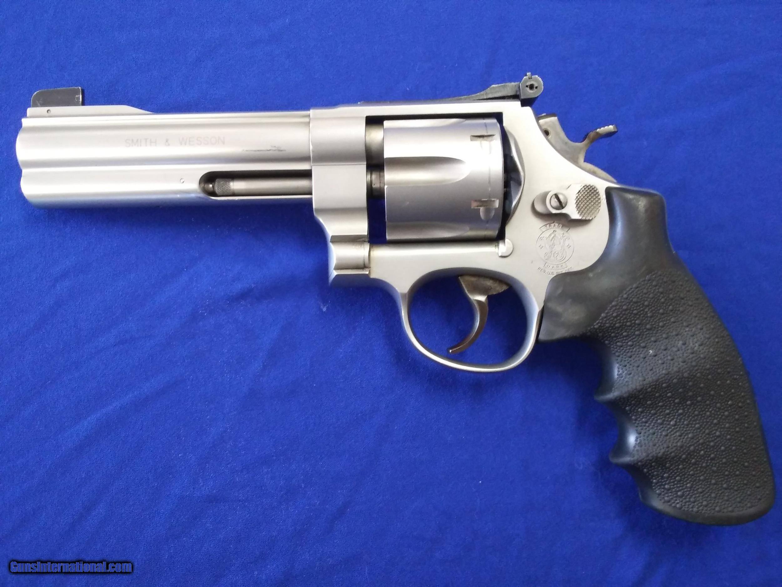 SMITH & WESSON MODEL 625-4 45 ACP