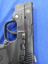 SMITH & WESSON BG380 BODYGAURD 380 W/LASER - 2 of 7