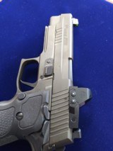 SIG SAUER P226 LEGION SAO with optics - 5 of 10