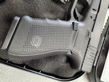 Glock G20 Gen-4 10 mm - 2 of 13