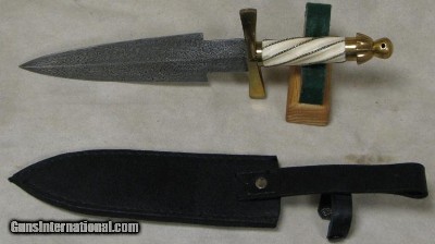 Custom Dagger Ivory Twist Handle & Damascus 8