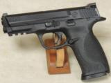 Smith & Wesson Model M&P .40 Caliber Pistol S/N HBE3218 - 1 of 4
