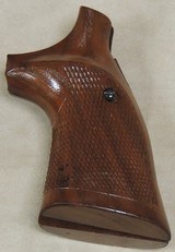 Custom Herrett's Model RM Smith & Wesson Walnut Target Grips for Larger K or L frame Revolver - 1 of 4