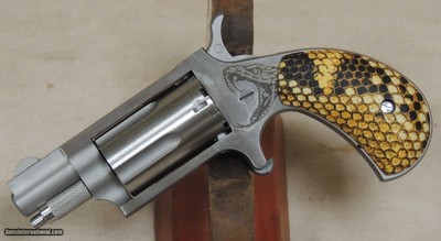 North American Arms Anti Venom .22 Magnum Caliber Snakeskin Grip Revolver NIB AV5454xx