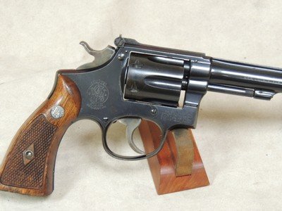 Smith & Wesson Pre Model 17 K22 Masterpiece .22 LR Caliber Revolver S/N K175213xx - Image 5 of 6