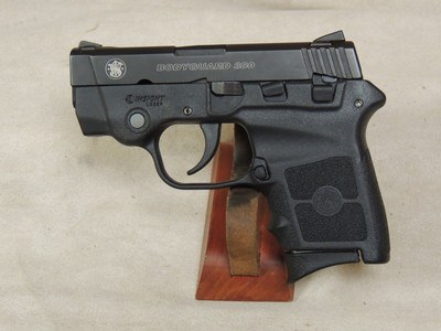 Smith & Wesson Bodyguard .380 ACP Caliber Pistol w/ Laser S/N KAK9941xx