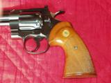 Colt Python .357 Magnum - 2 of 7