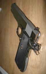 Colt MK IV Series 80 Enhanced 38 Super 1998 /w/ Pearlite and Rubber Grips 3 Mags – Mint- 1 of 9