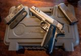 Smith & Wesson Performance Center SW1911 - 2 of 5