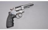 Smith & Wesson 64-5, 38spl - 1 of 2