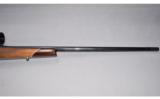 Weatherby ~ Mark V ~ 300 Wby. Mag. - 4 of 9