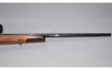 Weatherby ~ Mark V ~ 300 Wby Mag - 4 of 9