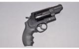 Smith & Wesson ~ Governor ~ 45 LC / 410 - 1 of 2