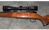 Weatherby ~ Mark V ~ .300 Wby. Mag. - 8 of 10