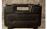SMITH & WESSON ~ M&P40 M2.0 ~ 40S&W - 7 of 8