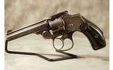SMITH & WESSON ~ SAFETY HAMMERLESS ~ 32 S&W - 2 of 11