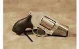 SMITH & WESSON ~ 642 AIRWEIGHT ~ 38 SPECIAL - 1 of 7