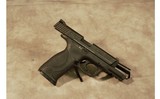 SMITH & WESSON ~ M&P9 ~ 9MM - 5 of 8