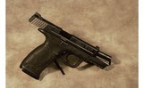 Smith & Wesson ~ M&P40 ~ .40 S&W - 5 of 6