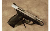 Smith & Wesson ~ M&P40 ~ .40S&W - 5 of 6