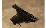 Smith & Wesson ~ M&P9 Shield ~ 9mm - 5 of 6